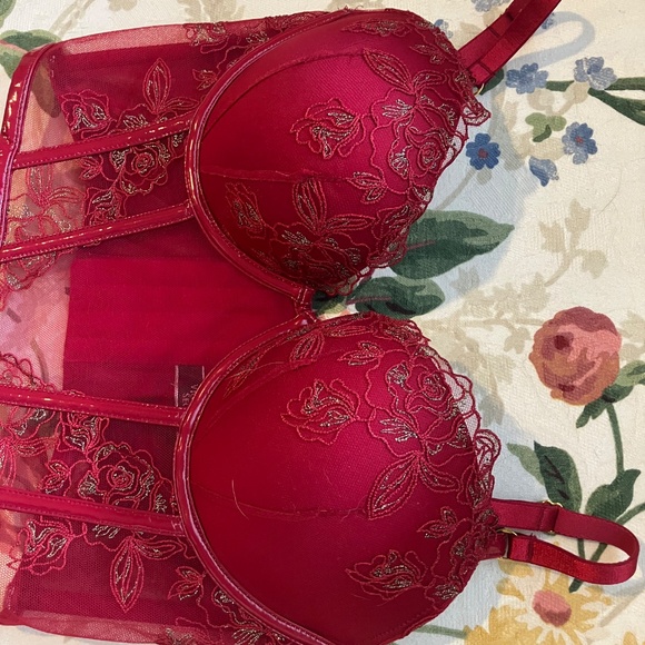 Midnight Affair Embroidery Push-Up Bra, Corset, Panty Set - Picture 4 of 10